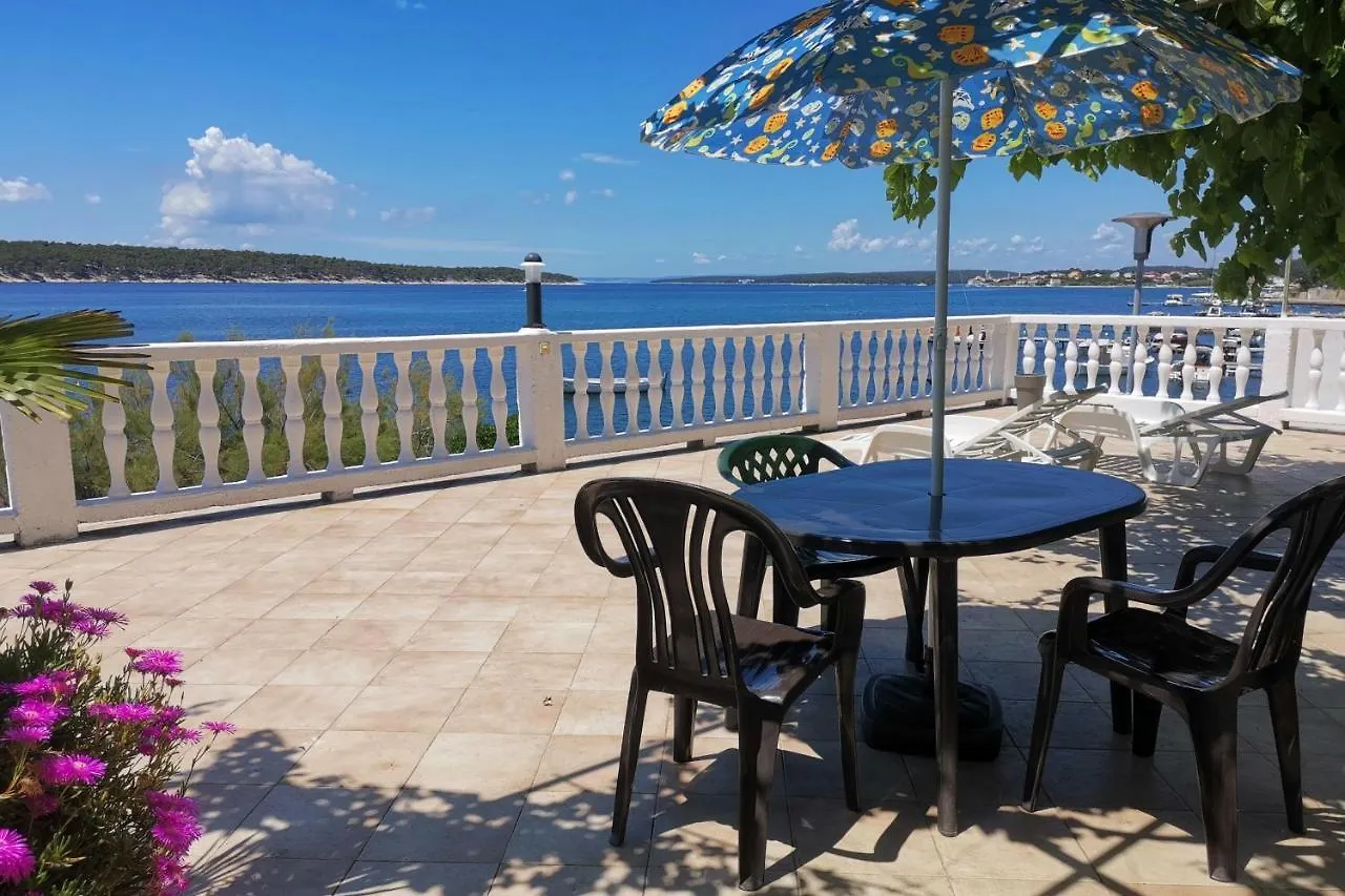 Apartments By The Sea Barbat, Rab - 4975 Barbat na Rabu